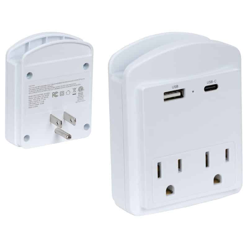 USB & AC Outlets